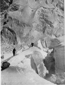 Everest 2 climbers 1951