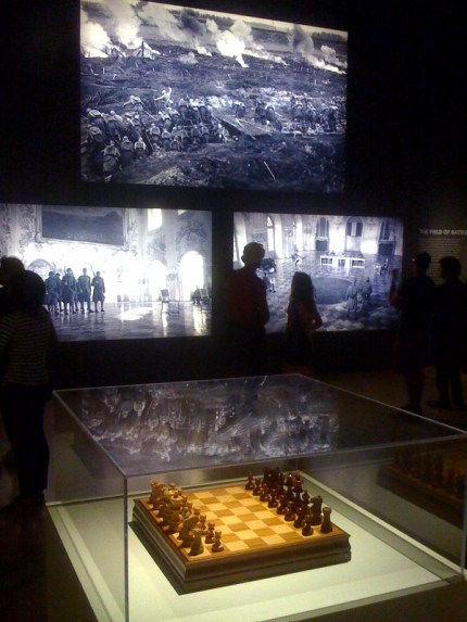 Kubrick's chess set and "Paths of Glory"