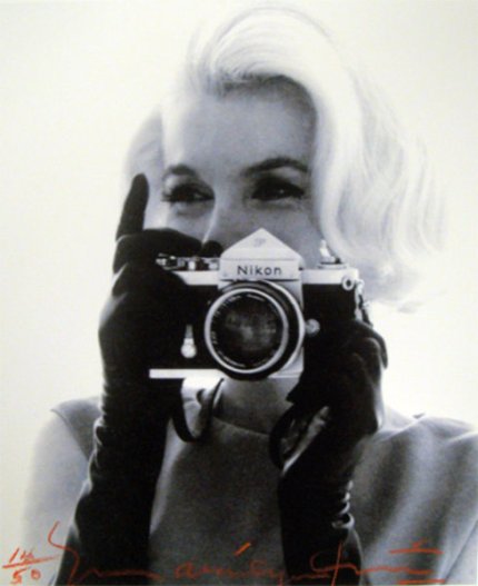 Marilyn shooting Bert %22The Last Sitting%22