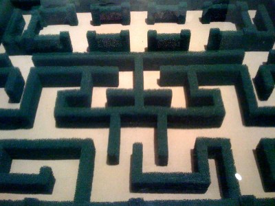 SHINING maze