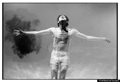 The Wall Geldof in pool