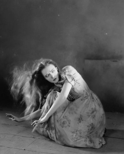 Lillian-Gish-Promo-shot-for-The-Wind-silent-movies-26792729-500-624