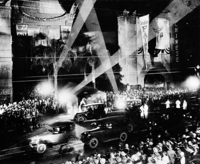 Chinese_Theatre vintage premiere