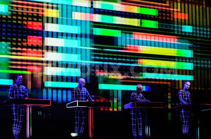 kraftwerk-perform-3d-headlining-act-at-sonar-by-night-in-barcelona_2155365