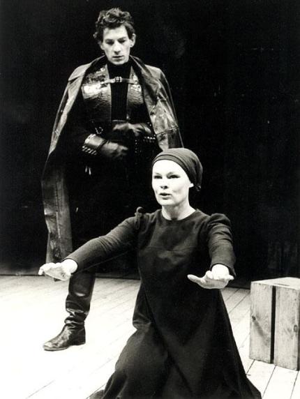 4-judi-dench-ian-mckellen-rsc-lady-macbeth-2