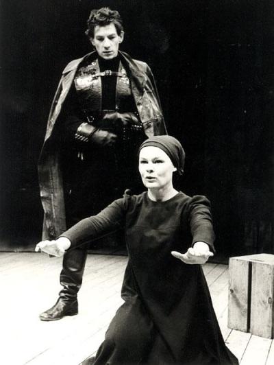 4-judi-dench-ian-mckellen-rsc-lady-macbeth-2