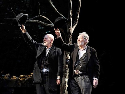 Stewart - McKellen Godot w:hats